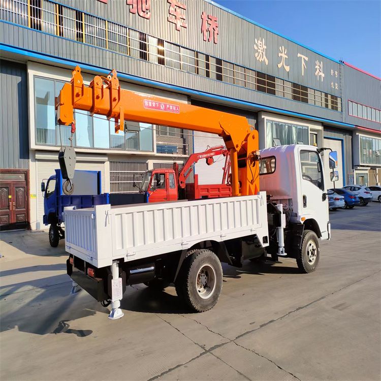 佳冬乡三轮随车吊定制 农用改装机自备吊中瑞长期出售